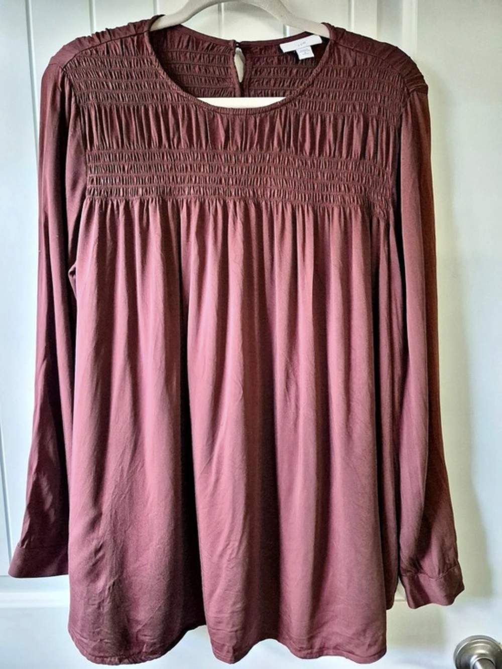 J.Jill Petite Medium Maroon Burgundy Plum Smocked Long Sleeve Blouse Top Tunic